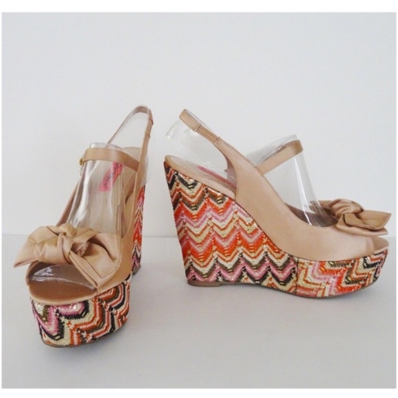 BETSEY JOHNSON Bow Platform Wedge Sandals 8.5 - Picture 3 of 6